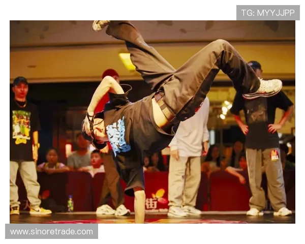 成都街舞队的进攻策略与技巧深度解析探索街舞文化的魅力与力量