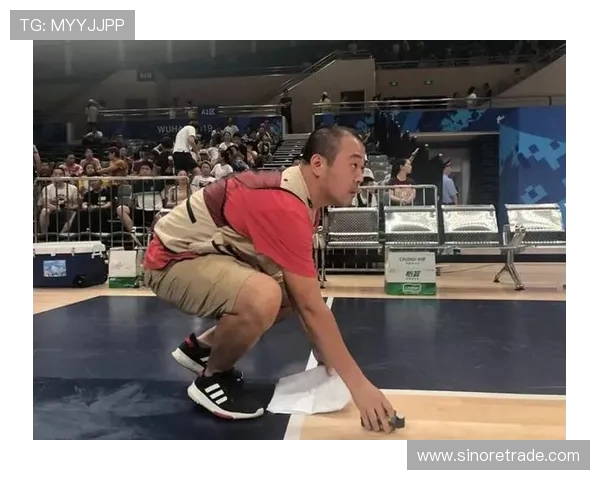 重庆滑板队默契配合探秘：团队精神与技巧的完美结合